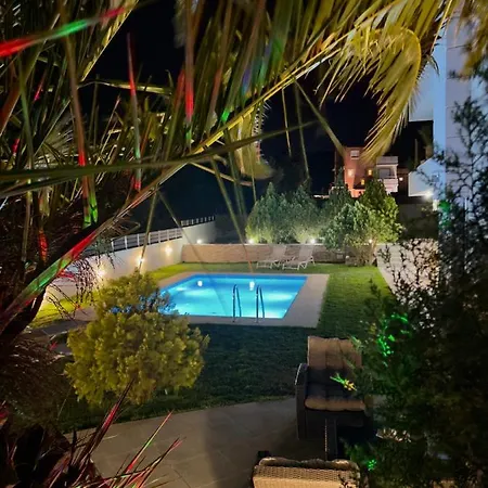 Rose Ground Floor - Private Swimming Pool Garden Villa